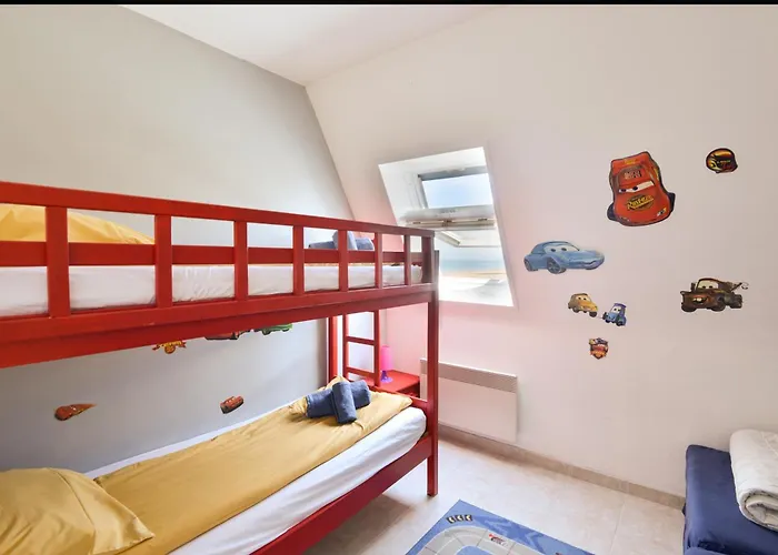 Sur La Promenade Proust - Appt Vue דירה *